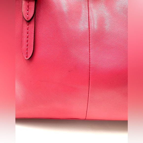 Coach Peyton Leather Drawstring Carryall - Picture 14 of 16